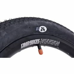 DMR DJ24 Dirt Jump And Street Tyre -cykeldæk Eksport butik DMR DJ BLACK TYRE DETAIL 1 4