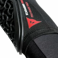 Dainese Scarabeo Pro Junior Elbow Guards -cykeldæk Eksport butik Dainese Scarabeo Pro Junior Elbow Guards Elbow Pads Black SS22 3879730001 S 3