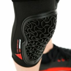 Dainese Scarabeo Pro Junior Knee Guards -cykeldæk Eksport butik Dainese Scarabeo Pro Junior Knee Guards Knee Pads Black SS22 3879729001 S 2