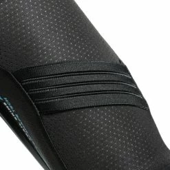Dainese Trail Skins Air Elbow Guard -cykeldæk Eksport butik Dainese Trail Skins Air Elbow Guard Elbow Pads Black SS22 3879725001 S 3