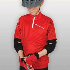 Endura Singletrack Youth Elbow Protector -cykeldæk Eksport butik Endura Singletrack Youth Elbow Protector Elbow Pads Black AW19 E7132BK K9 1