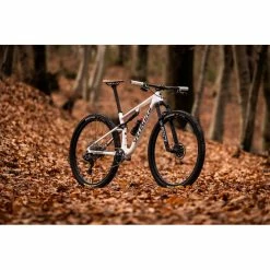 Fulcrum Red Zone 3 Wheelset 22 Fulcrum Red Zone 3 Wheelset -cykeldæk Eksport butik Fulcrum Red Zone 3 Wheelset Wheel Sets Black FULCWF4060AP1A220 9