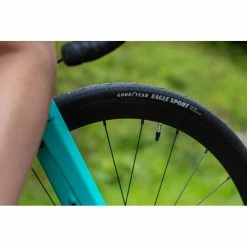 Goodyear Eagle Sport Road Tyre -cykeldæk Eksport butik Goodyear Eagle Sport Road Tyre Tyres Black GR 013 25 622 V001 R 4