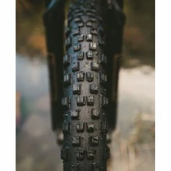 Goodyear Newton Trail Tubeless Front MTB Tyre Black 2.5" 27 -cykeldæk Eksport butik Goodyear Newton Trail Tubeless Front MTB Tyre Tyres Black GR 015 64 622 V002 R 4
