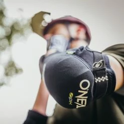 O'Neal Dirt Elbow Guard -cykeldæk Eksport butik O Neal Dirt Elbow Guard Elbow Pads Black SS23 ONEP2300S 3