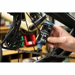 Wolf-tooth Wolf Tooth WT-1 All Conditions Chain Lube - 2oz -cykeldæk Eksport butik Wolftooth WT 1 Chain Lube for All Conditions 05