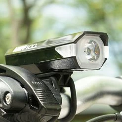 Cateye AMPP 100 Front Light 12 Cateye AMPP 100 Front Light -cykeldæk Eksport butik ampp100 05