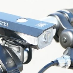 Cateye AMPP 100 Front Light 14 Cateye AMPP 100 Front Light -cykeldæk Eksport butik ampp100 06