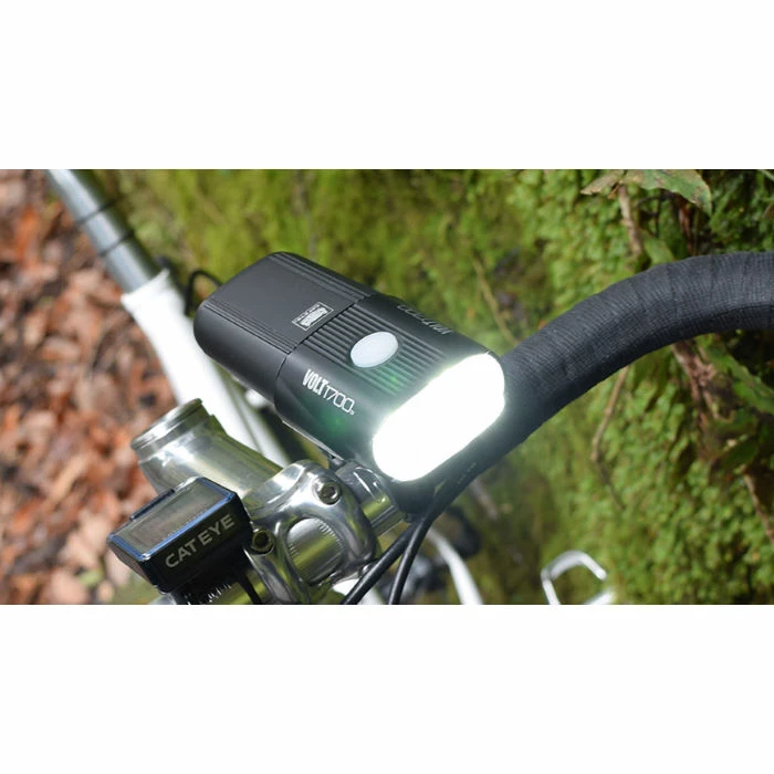 Cateye Volt 1700 Rc Forlygte (genopladelig, 1700 Lumen) 9 Cateye Volt 1700 Rc Forlygte (genopladelig, 1700 Lumen) - Billede 9